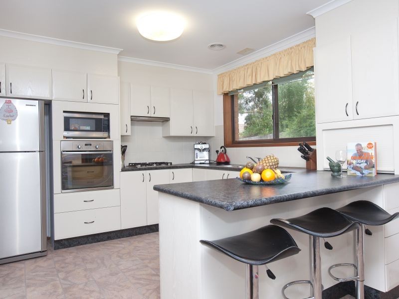 5 Mirams Place, Wanniassa ACT 2903