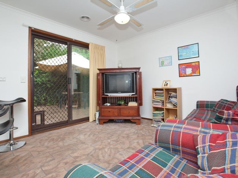 5 Mirams Place, Wanniassa ACT 2903