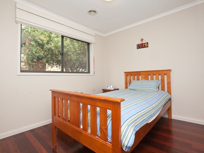 16 Pasmore Close, Kaleen ACT 2617