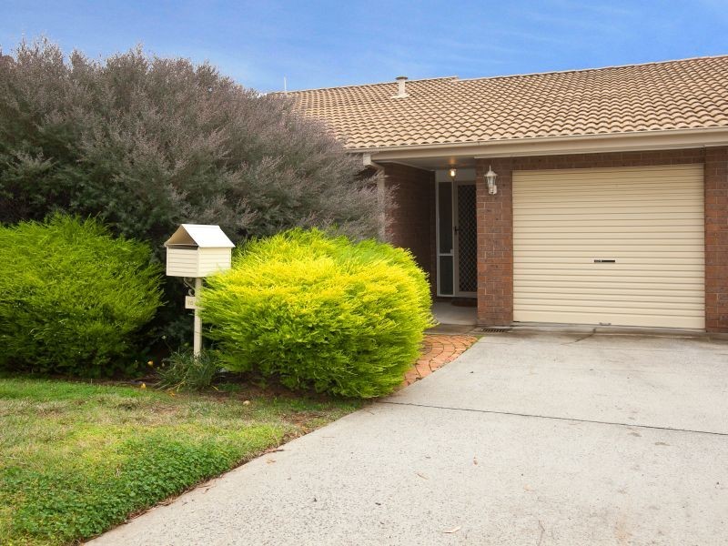 16/67 Derrington Crescent, Bonython ACT 2905