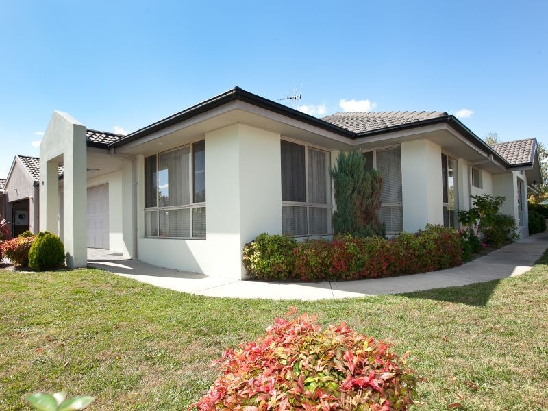 30 McGilvray Close, Gordon ACT 2906