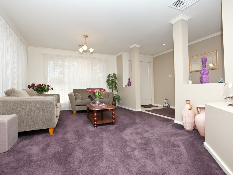 30 McGilvray Close, Gordon ACT 2906