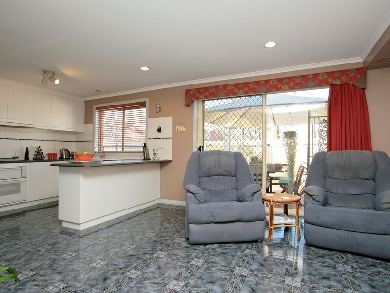 33/174 Clive Steele Avenue, Monash ACT 2904