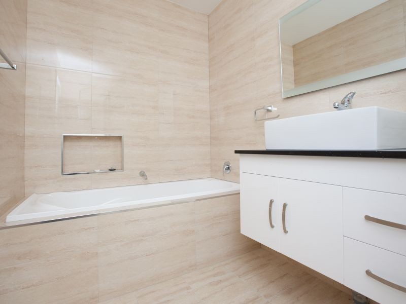 19 Ron Hoy Street, Macgregor ACT 2615