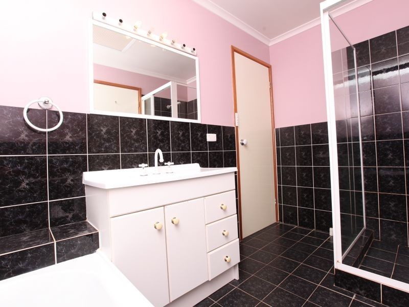 4/14 Thurgood Court, Gordon ACT 2906