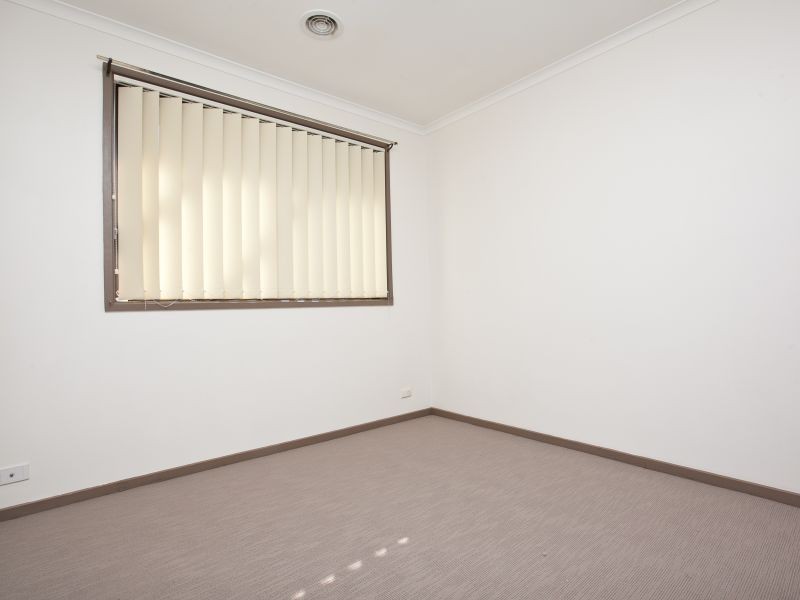 12 McBurney Crescent, Richardson ACT 2905