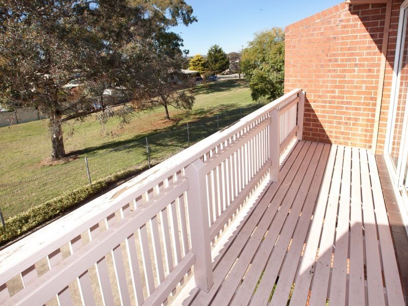 3/8 Hakea Street, Queanbeyan NSW 2620