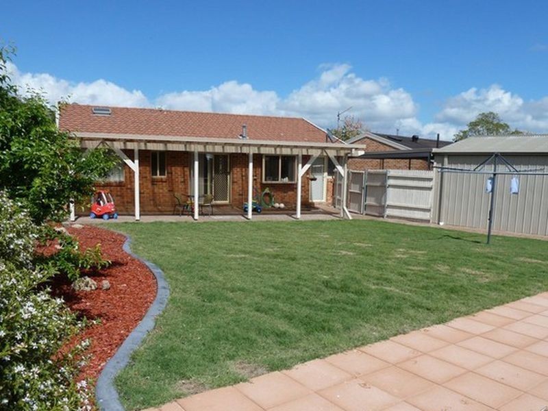 4 Pullar Place, Gordon ACT 2906