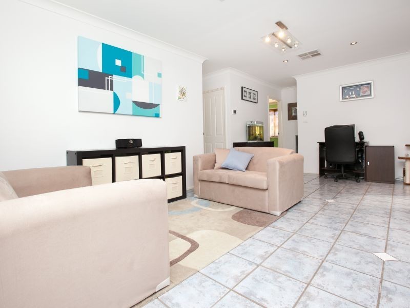 52 Abercorn Crescent, Isabella Plains ACT 2905