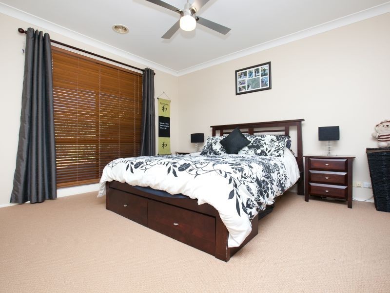 52 Abercorn Crescent, Isabella Plains ACT 2905