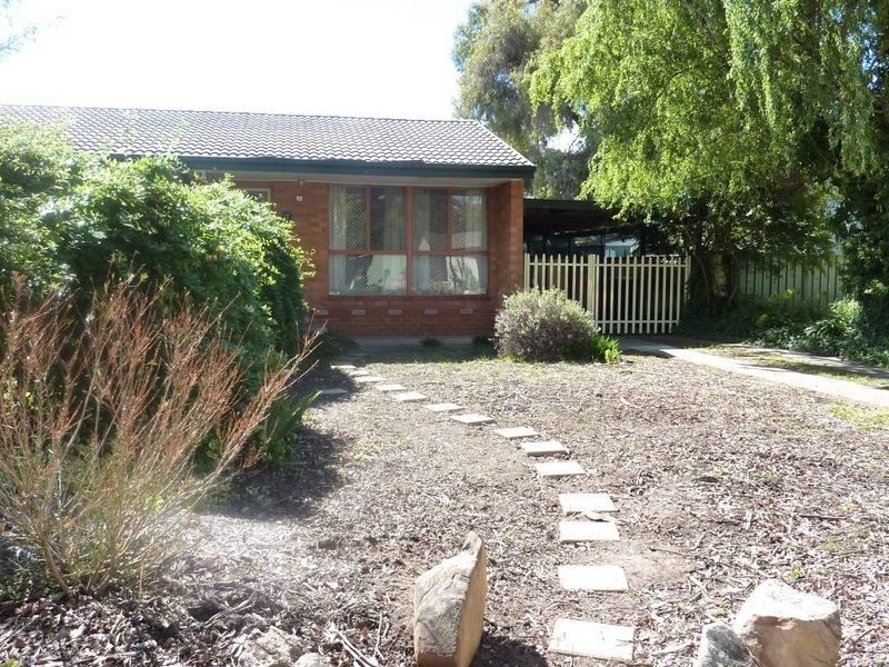 7 Gunning Place, Kambah ACT 2902