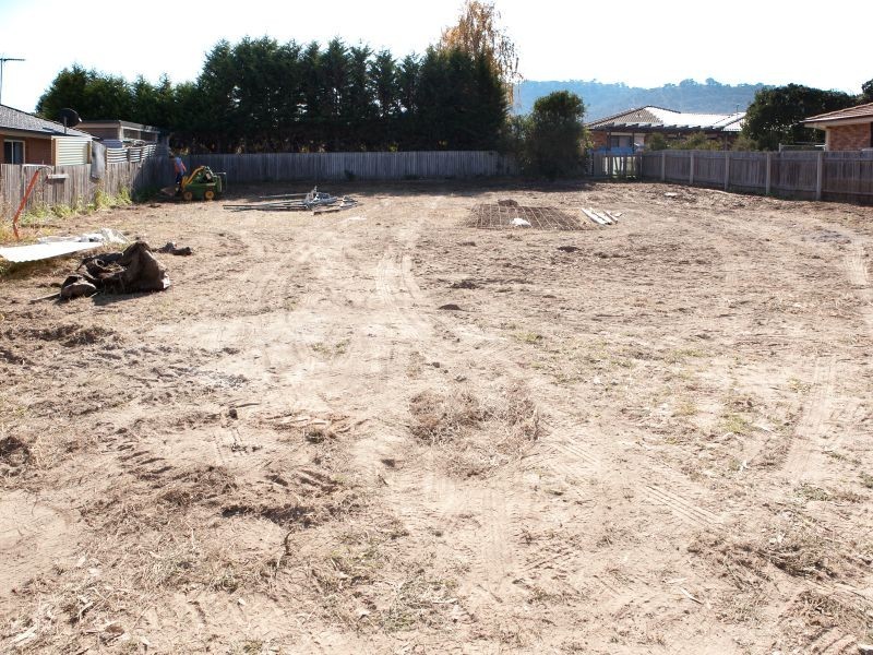 24 Brittlebank Circuit, Banks ACT 2906