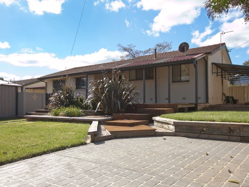 18 Bromley Street, Wanniassa ACT 2903