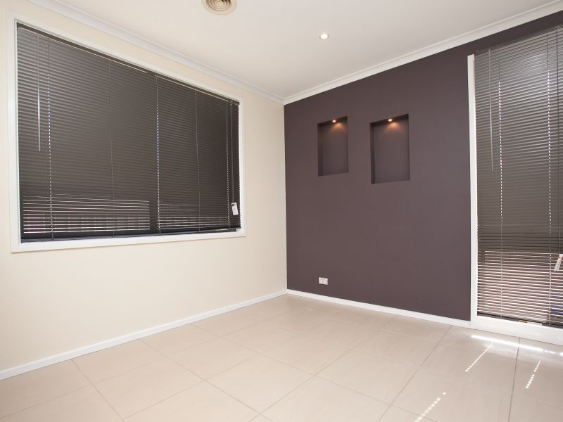 18 Bromley Street, Wanniassa ACT 2903