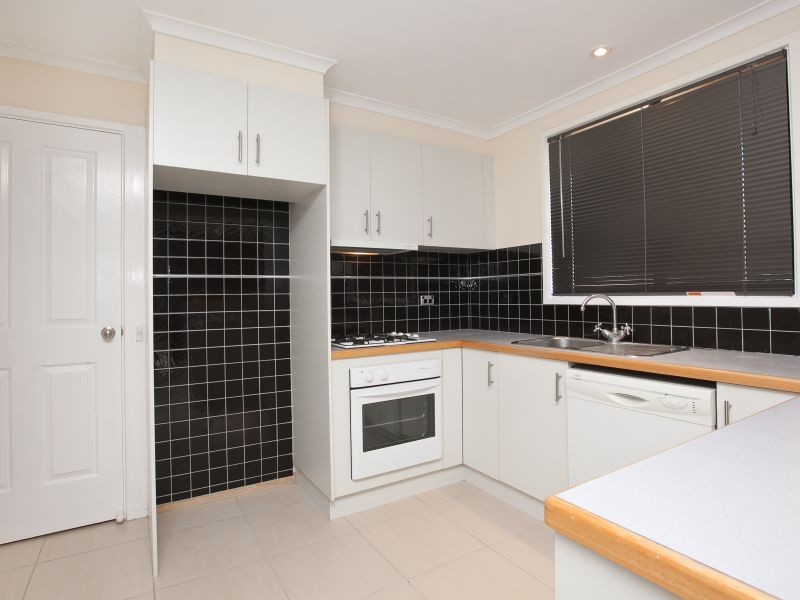 18 Bromley Street, Wanniassa ACT 2903