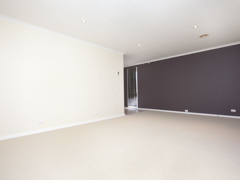 18 Bromley Street, Wanniassa ACT 2903