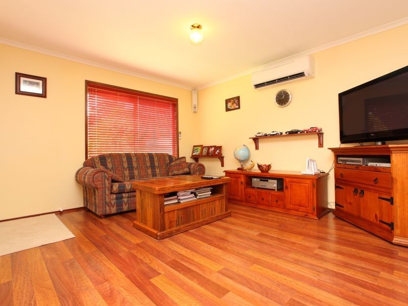 5 Mathews Place, Banks ACT 2906