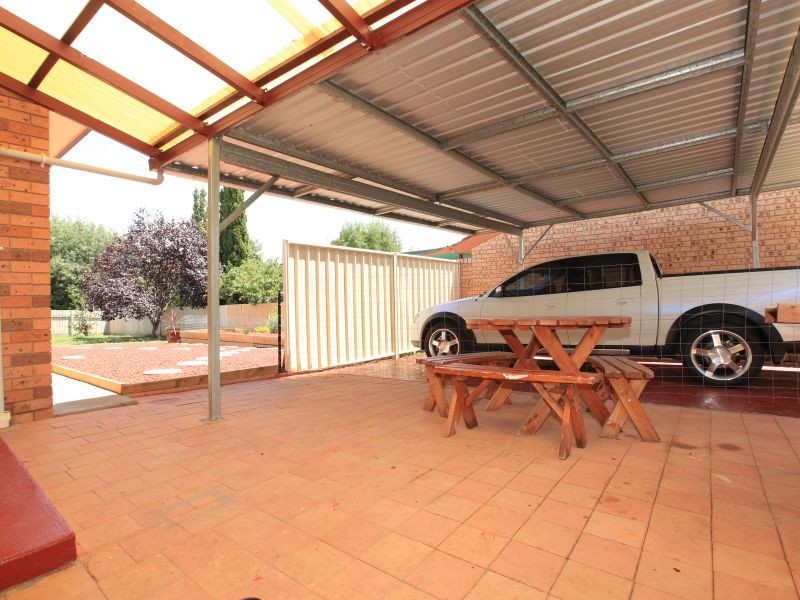 5 Mathews Place, Banks ACT 2906