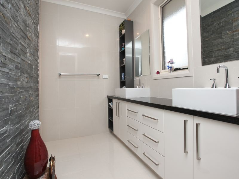 19 Beveridge Crescent, Forde ACT 2914