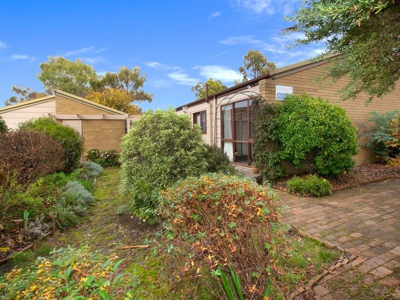 2/1 Batchelor Street, Torrens ACT 2607