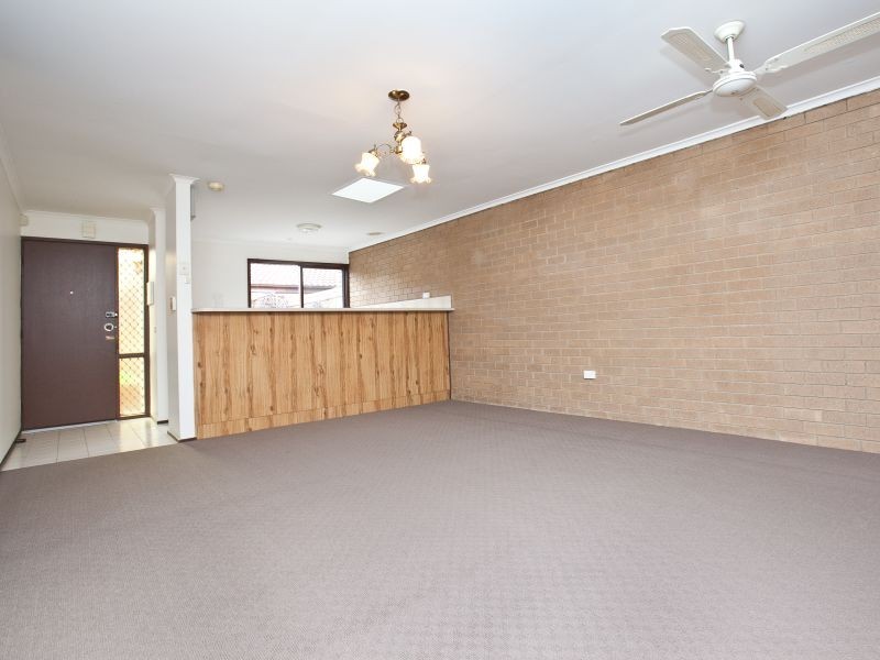 2/1 Batchelor Street, Torrens ACT 2607