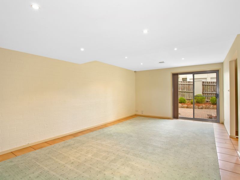 2/35 Tenison Woods Circuit, Bonython ACT 2905