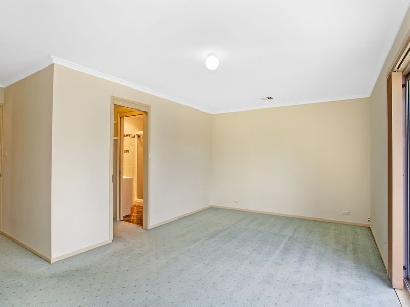 2/35 Tenison Woods Circuit, Bonython ACT 2905