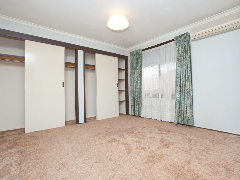 82 Lansell Circuit, Wanniassa ACT 2903