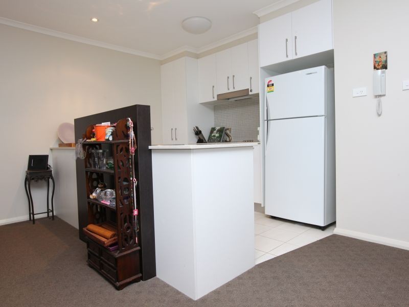 2/120 Athllon Drive, Greenway ACT 2900