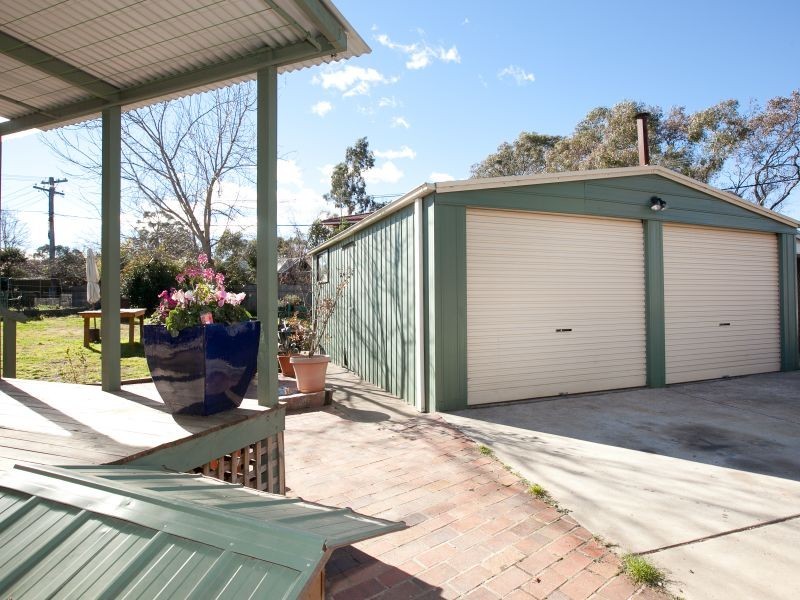 13 Gunning Place, Kambah ACT 2902