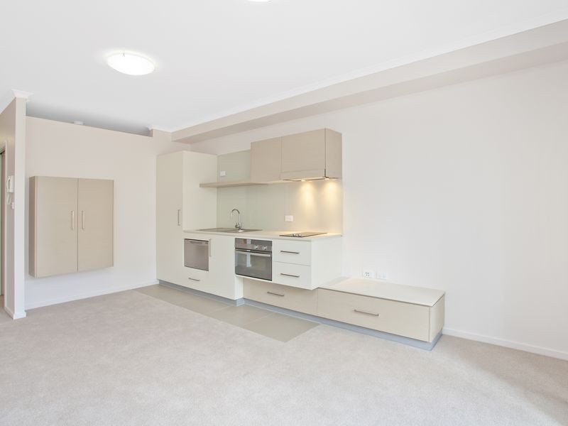 3/56 Cowlishaw Street, Greenway ACT 2900