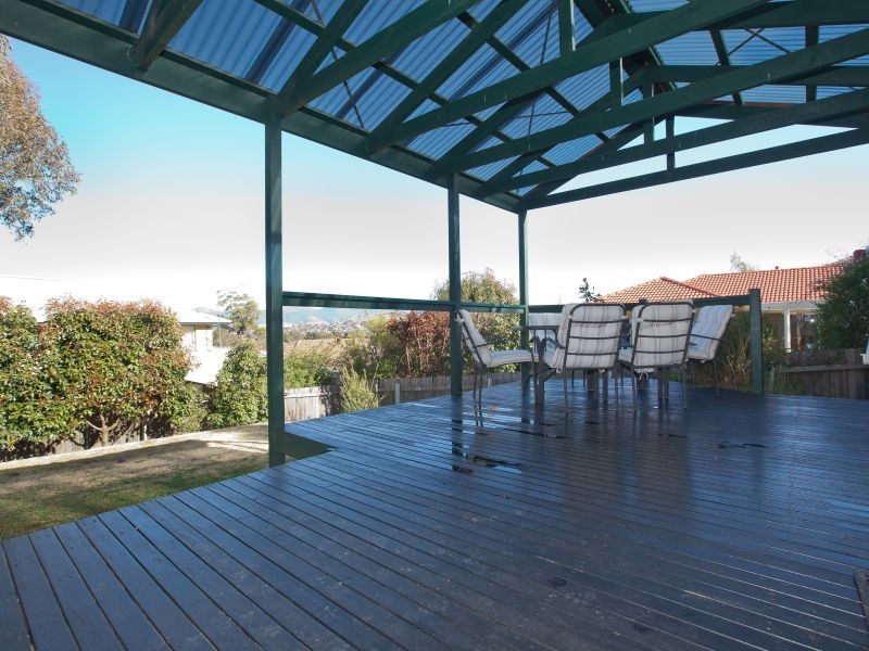 12 Barringer Street, Conder ACT 2906