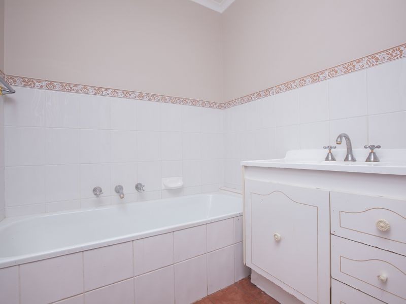 8 Marengo Place, Isabella Plains ACT 2905