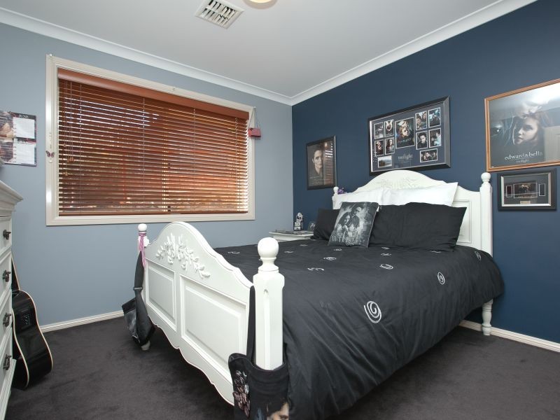 24 Wittunga Crescent, Banks ACT 2906