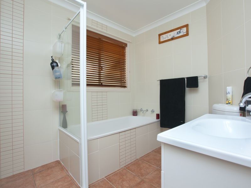 24 Wittunga Crescent, Banks ACT 2906