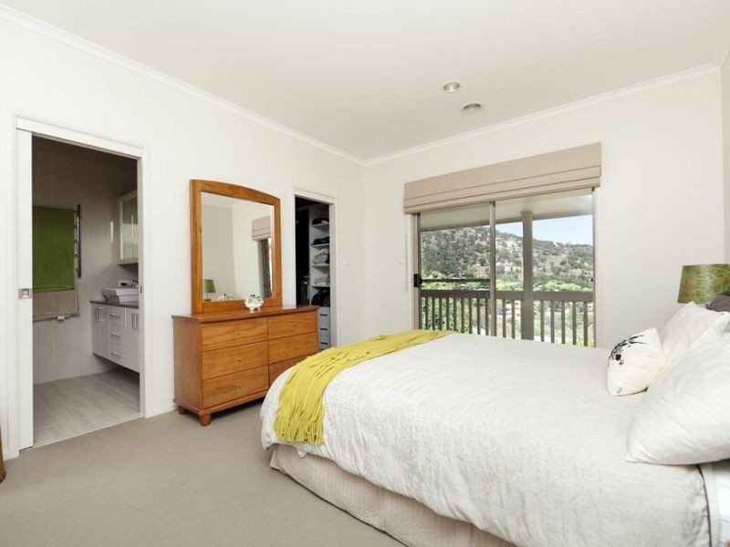 64 O’Connor Circuit, Calwell ACT 2905