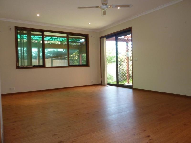 106 Castleton Crescent, Gowrie ACT 2904