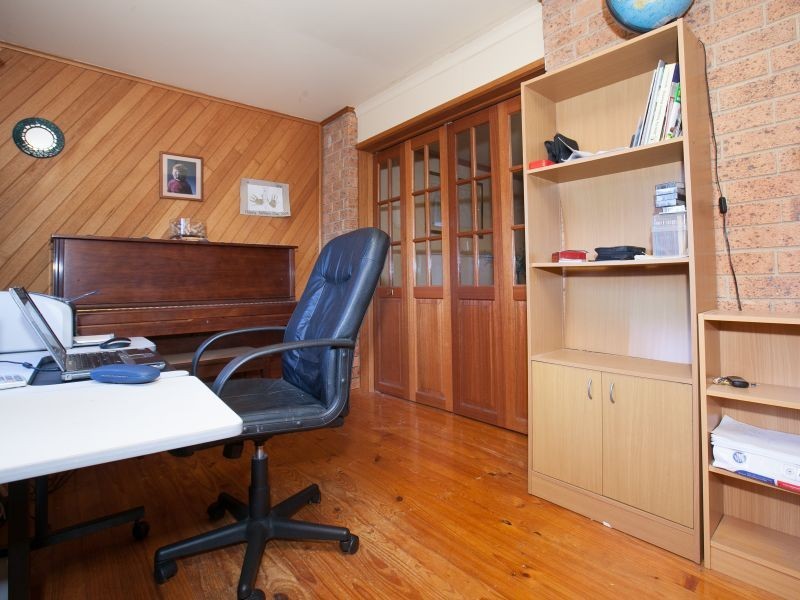 6 Conolly Place, Kambah ACT 2902