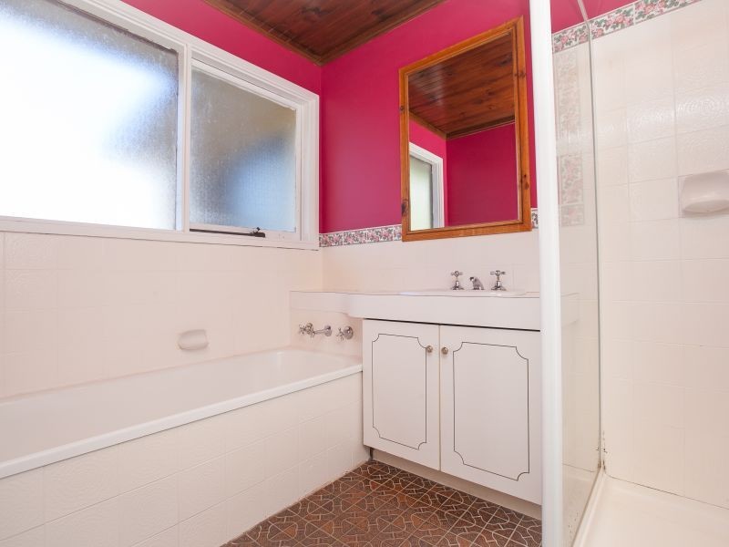 6 Conolly Place, Kambah ACT 2902