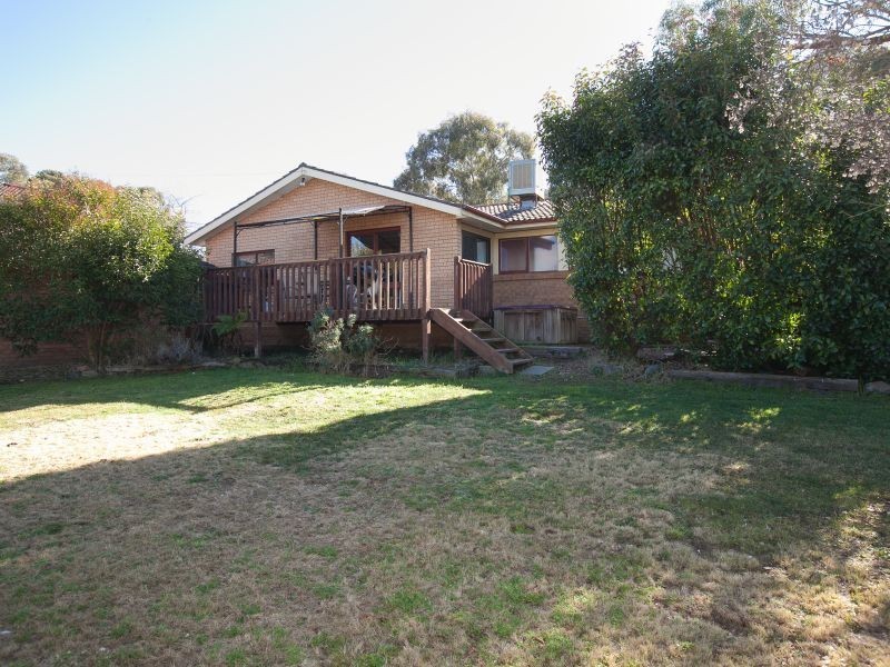 6 Conolly Place, Kambah ACT 2902