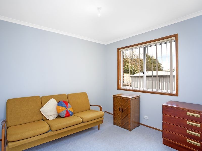 2 Adcock Place, Banks ACT 2906