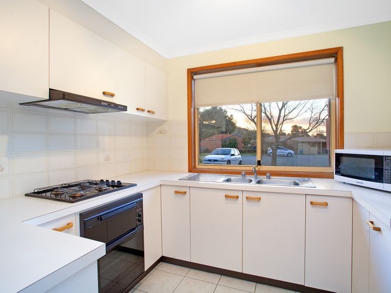 11 Luckman Place, Banks ACT 2906