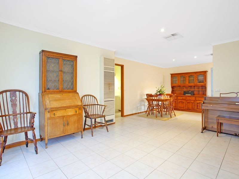 11 Luckman Place, Banks ACT 2906