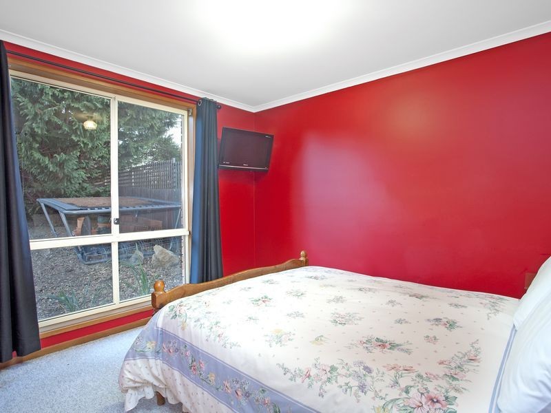 11 Luckman Place, Banks ACT 2906