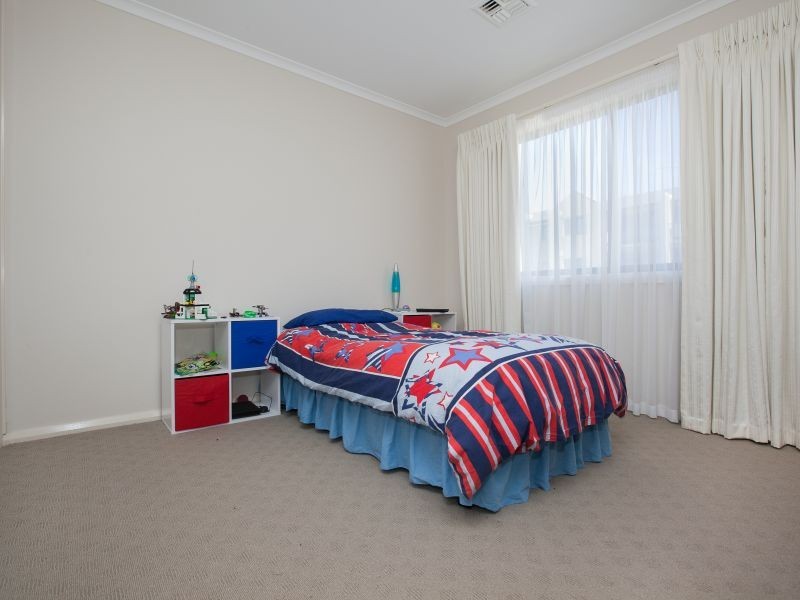 86 Eileen Good Street, Greenway ACT 2900