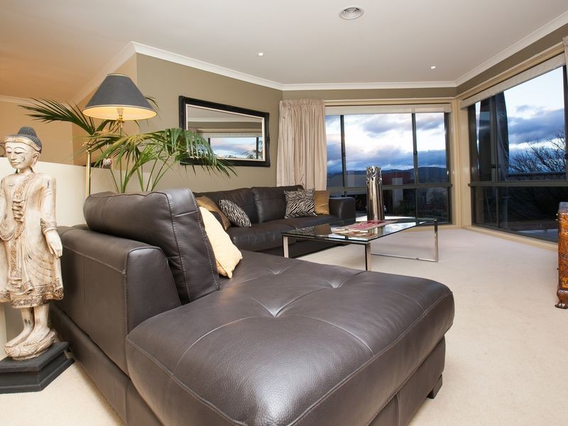 13 Staunton Place, Gordon ACT 2906