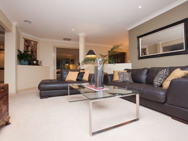 13 Staunton Place, Gordon ACT 2906