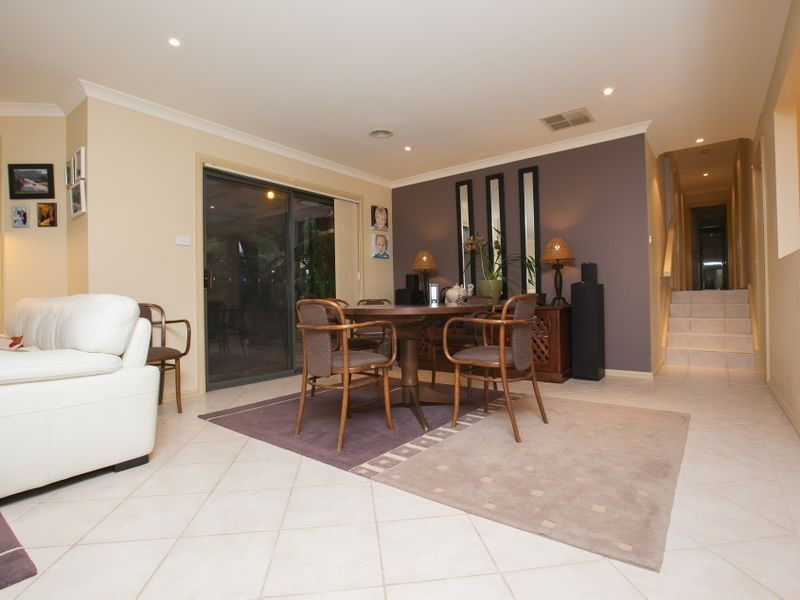 13 Staunton Place, Gordon ACT 2906