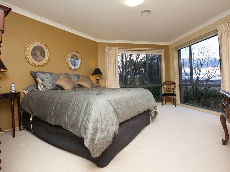 13 Staunton Place, Gordon ACT 2906