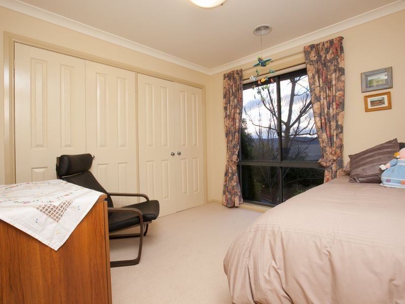13 Staunton Place, Gordon ACT 2906